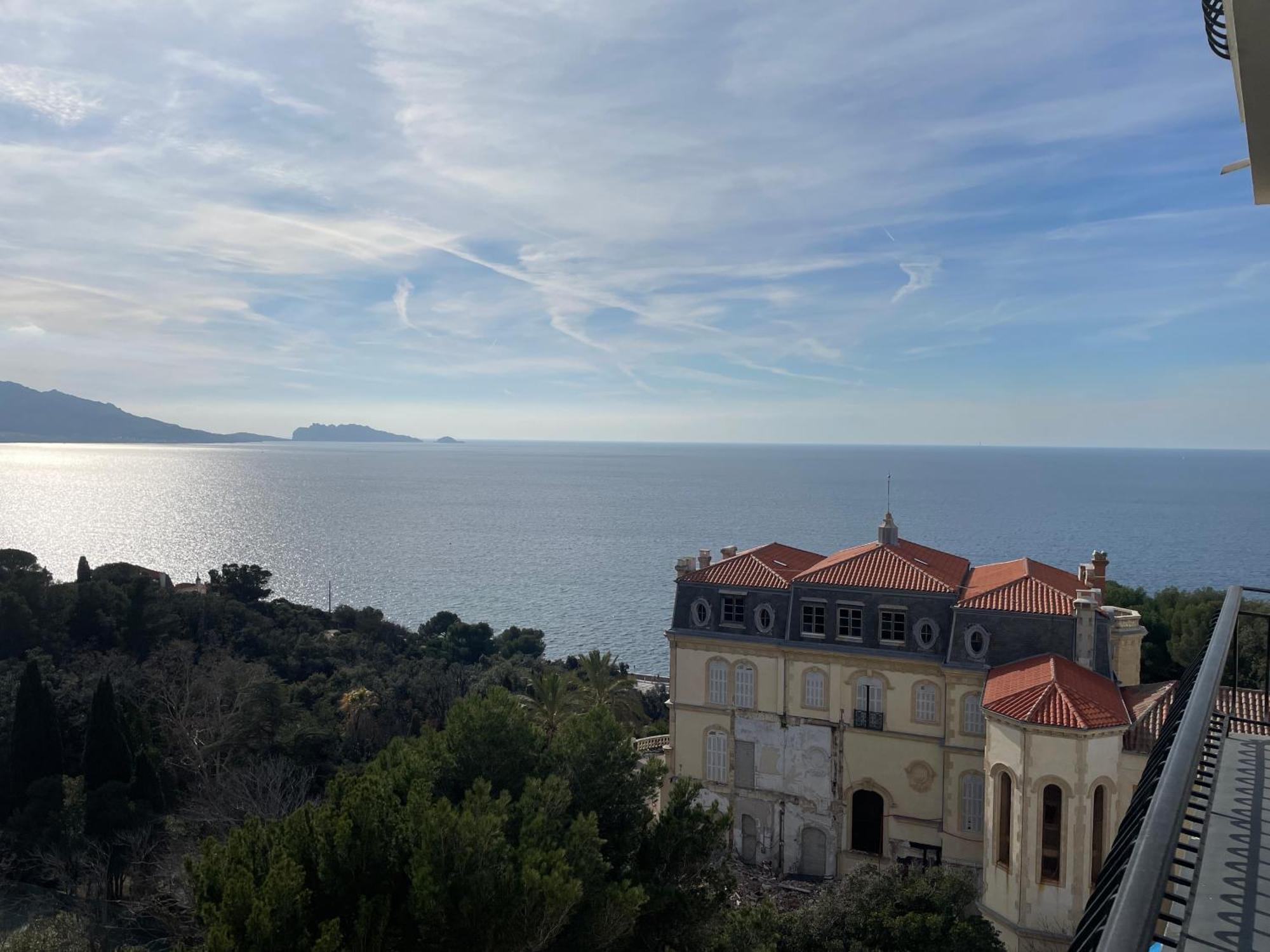 Vu Sur Mer Corniche Lägenhet Marseille Exteriör bild