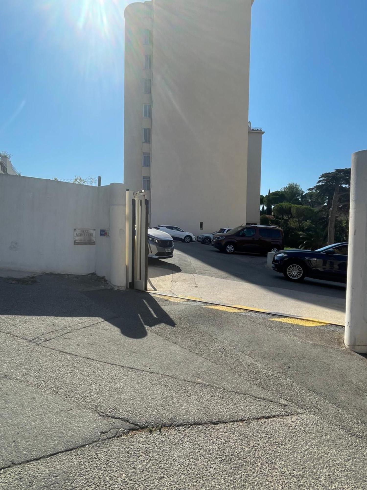 Vu Sur Mer Corniche Lägenhet Marseille Exteriör bild