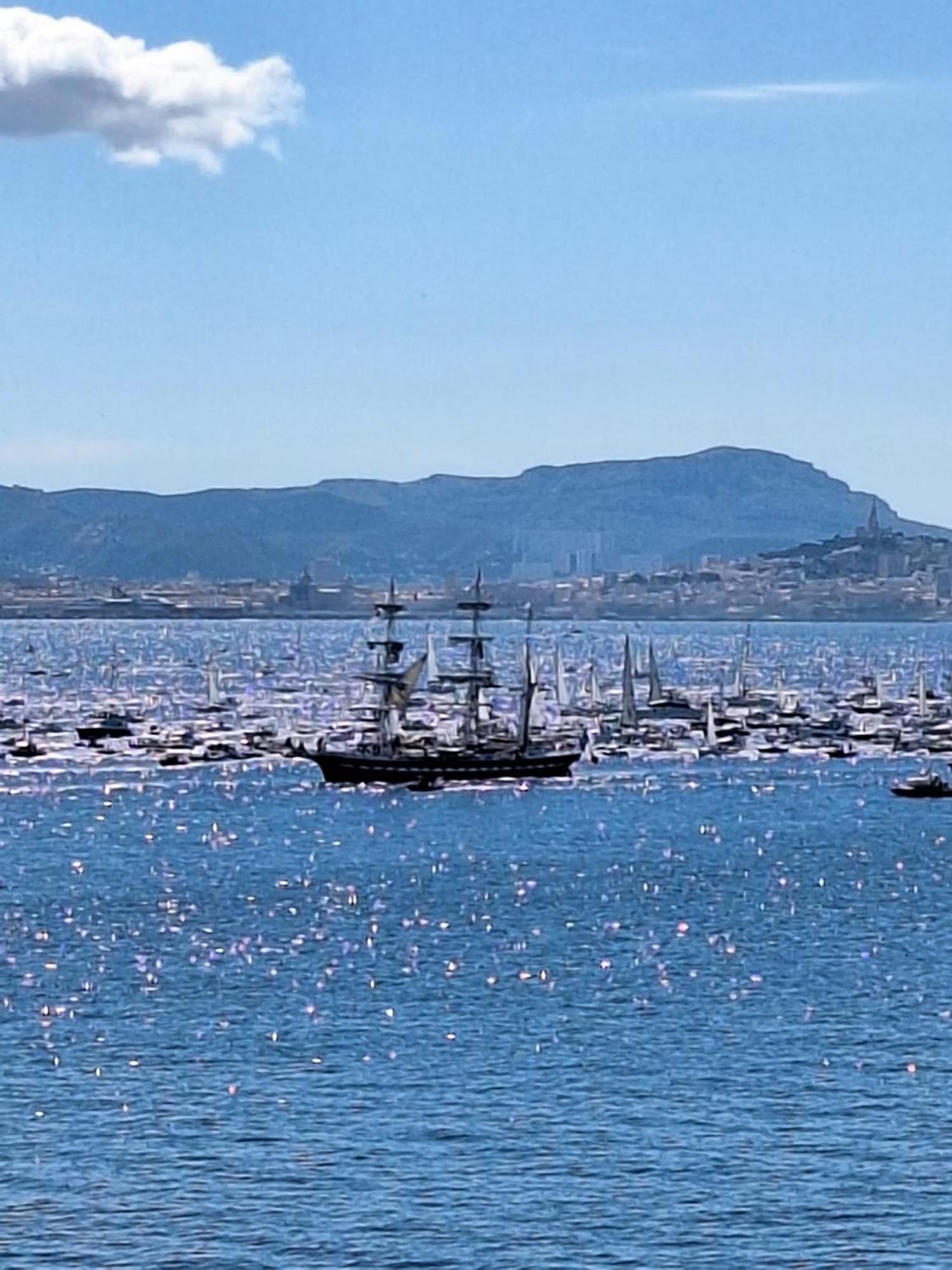 Vu Sur Mer Corniche Lägenhet Marseille Exteriör bild