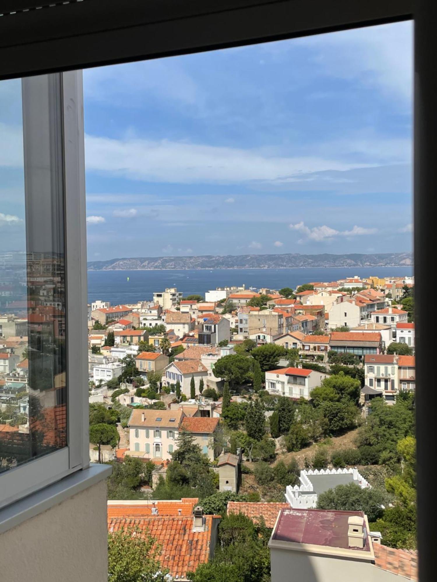 Vu Sur Mer Corniche Lägenhet Marseille Exteriör bild